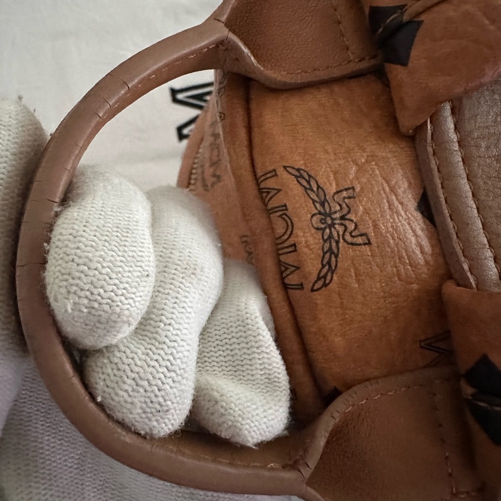 MCM Cognac Backpack With Dustbag - Picture 15 of 16